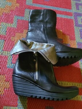 Fly London Blk Wedge Fold Down Ankle Boots with Side Zip & Silver Leather Lining